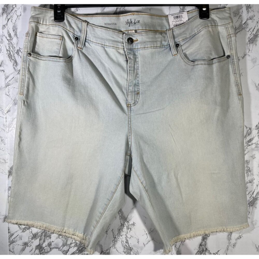 Style & Co Womens Plus Size Bermuda Shorts Light Wash Frayed Hem 22W